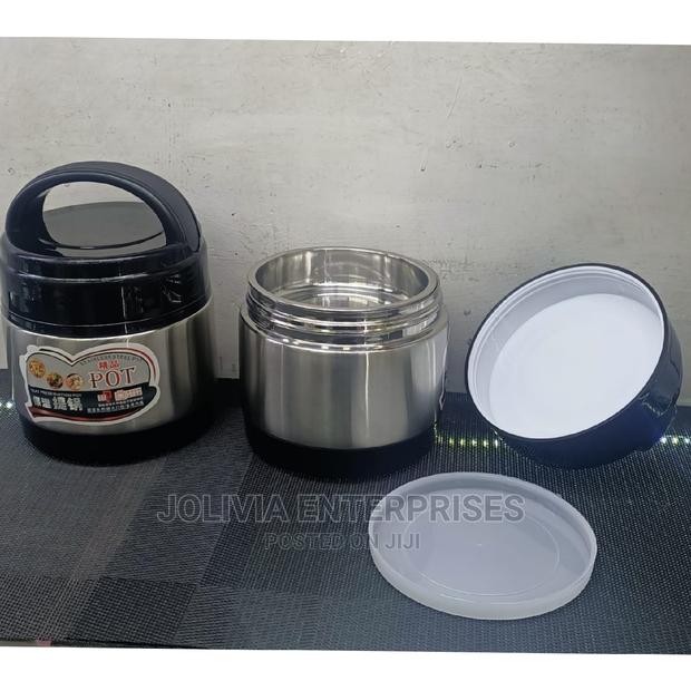 Vacuum Lunch Box - main view