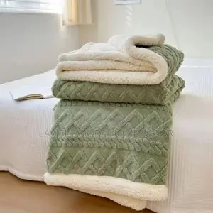 Luxurious Warm Woolen Throw Blanket