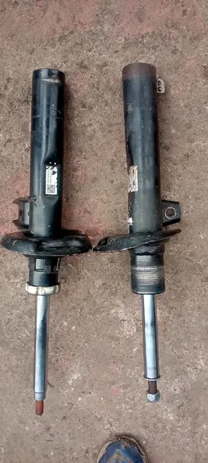Ex German Tiguan Shocks