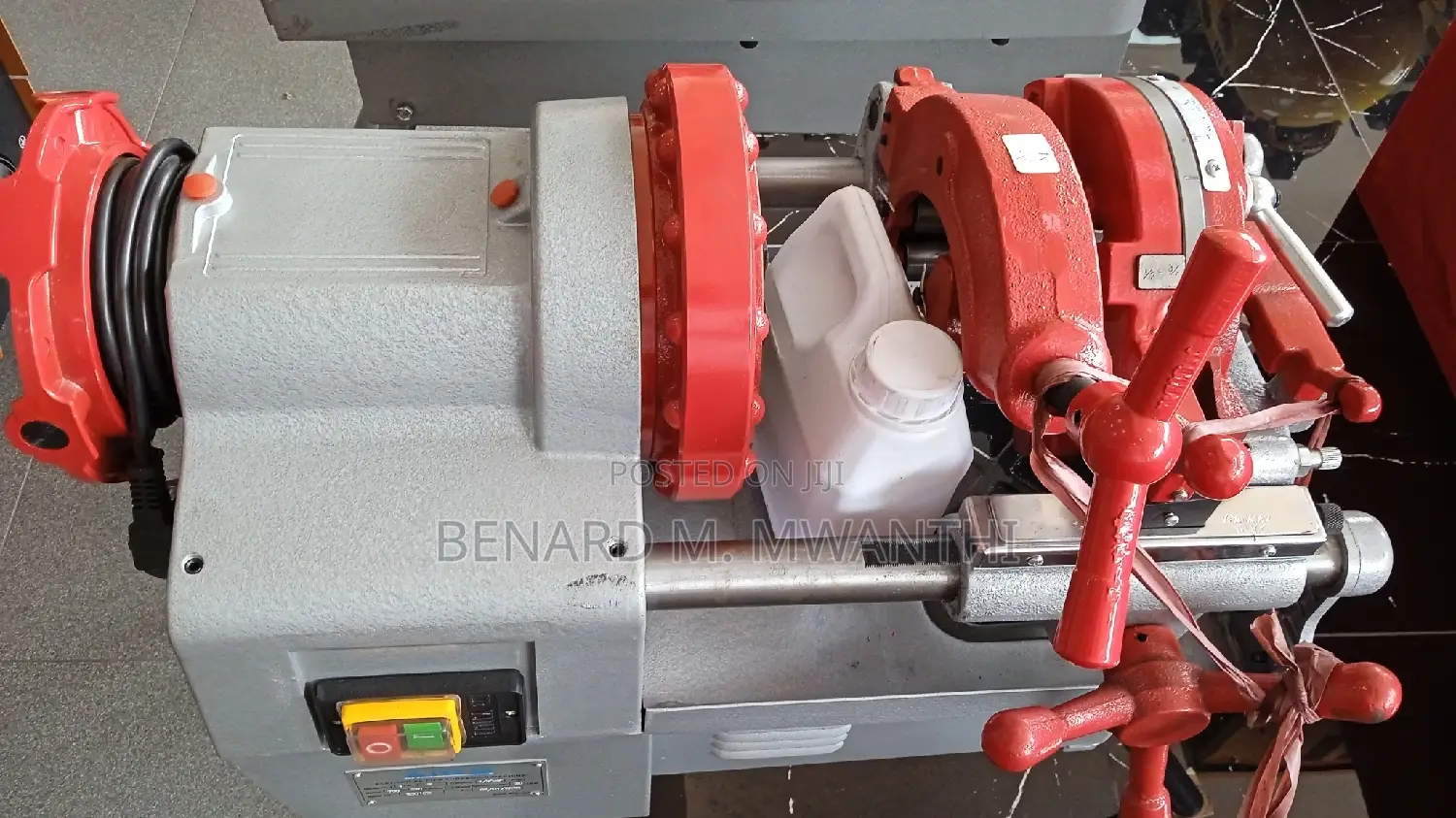 Aico Pipe Threader