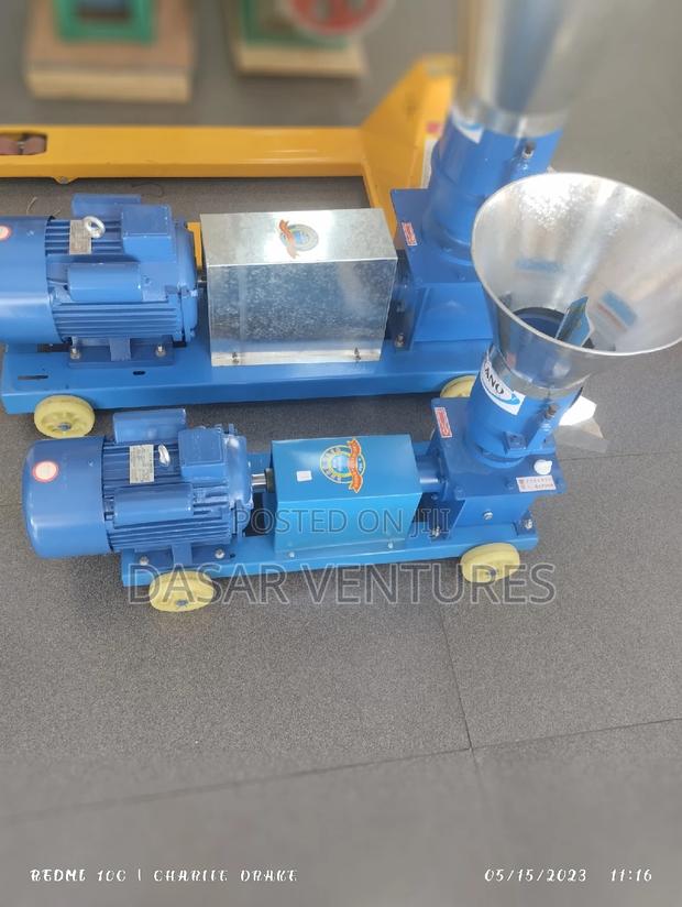 Pelletizing Machine 200-300kgs Per Hr