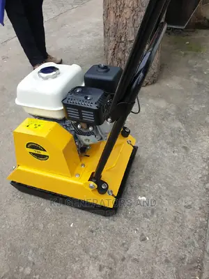 Plate Compactor Honda 90kgs
