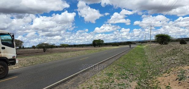 Isinya-Kiserian Road 1acre Subvidvied Into 1/8th Plots - thumbnail 3