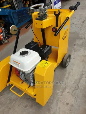 Floor Cutter GX160+Blade
