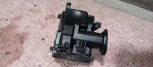 Toyota Hilux (Vigo)Air Cleaner