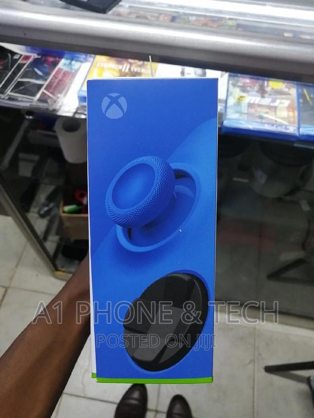 Xbox Series X|S Controller (Shock Blue) - thumbnail 2
