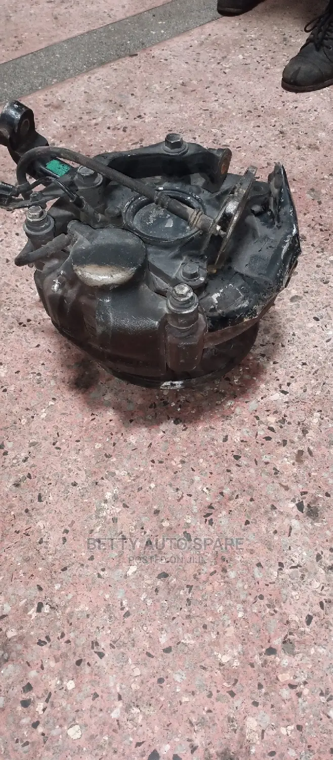Toyota Dyna Complete Hub