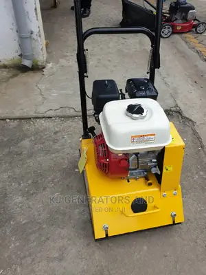 90 Reversible Plate Compactor