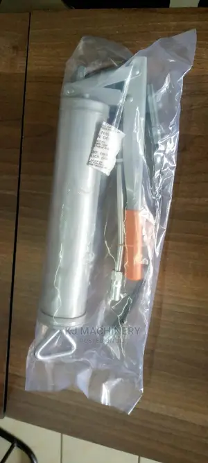 New Greasing Gun