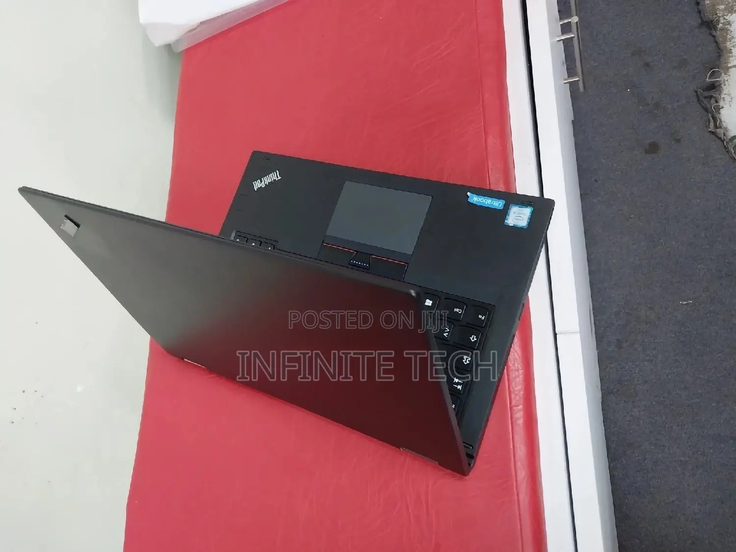 Laptop Lenovo ThinkPad X260 8GB Intel Core I5 SSD 256GB