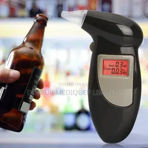Alcohol Breath Analyzer Uses 2xaa Batteries