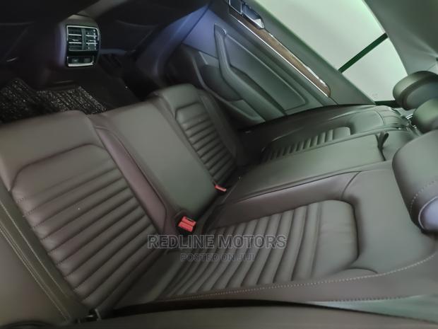 Volkswagen Passat 2016 Black - thumbnail 3