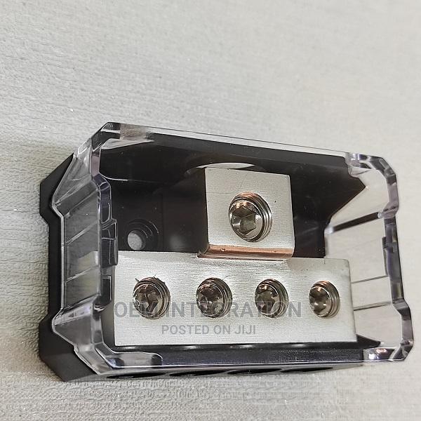 4-Way Power Distribution Block 1 in 70mm 4 Out 35mm - main view