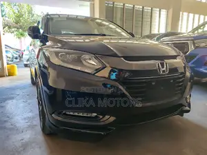 Honda Vezel 2016 Black