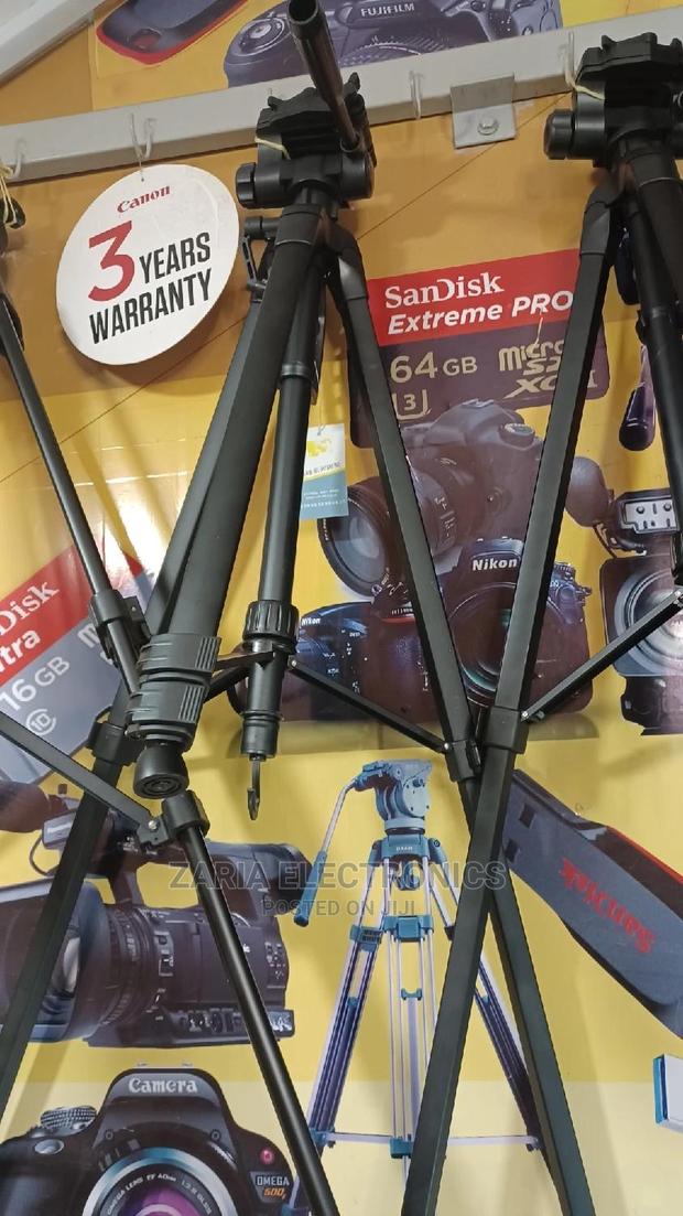 Camera and Lights Tripod Stand - thumbnail 2
