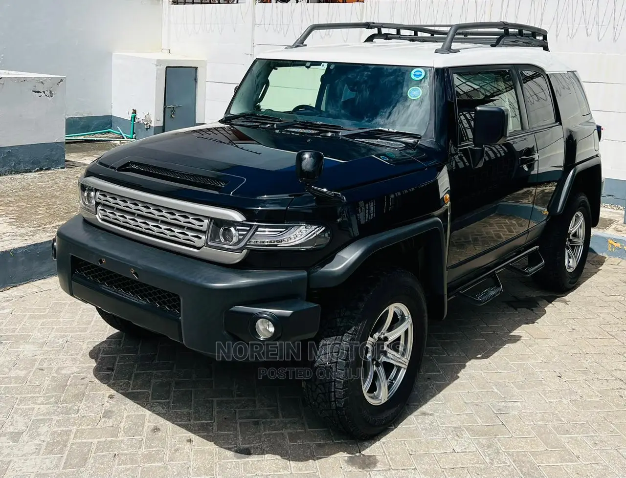 Toyota FJ Cruiser 2016 Black