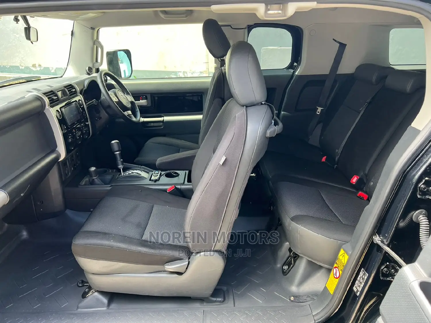 Toyota FJ Cruiser 2016 Black