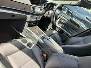 Mercedes-Benz E250 2016 Silver