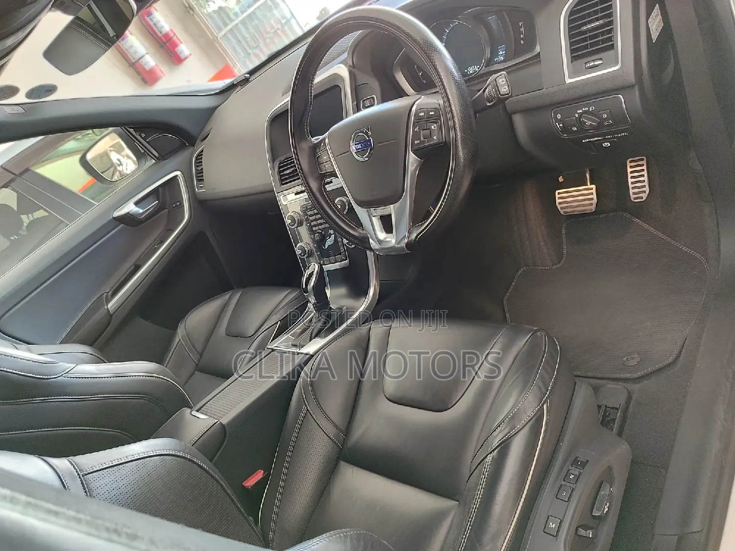 Volvo XC60 T6 AWD 2016 White