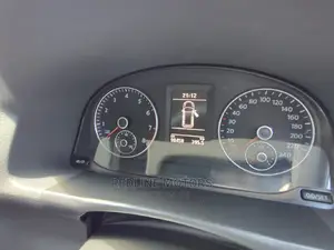 Volkswagen Touran 2016 White