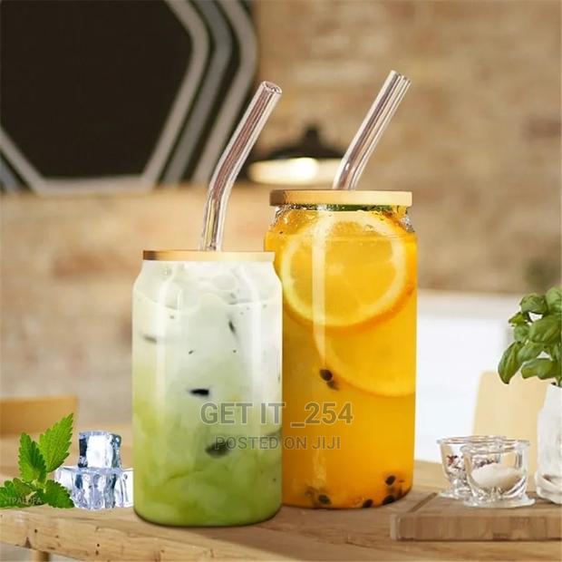 Round Transparent Borosilicate Drinking Glass