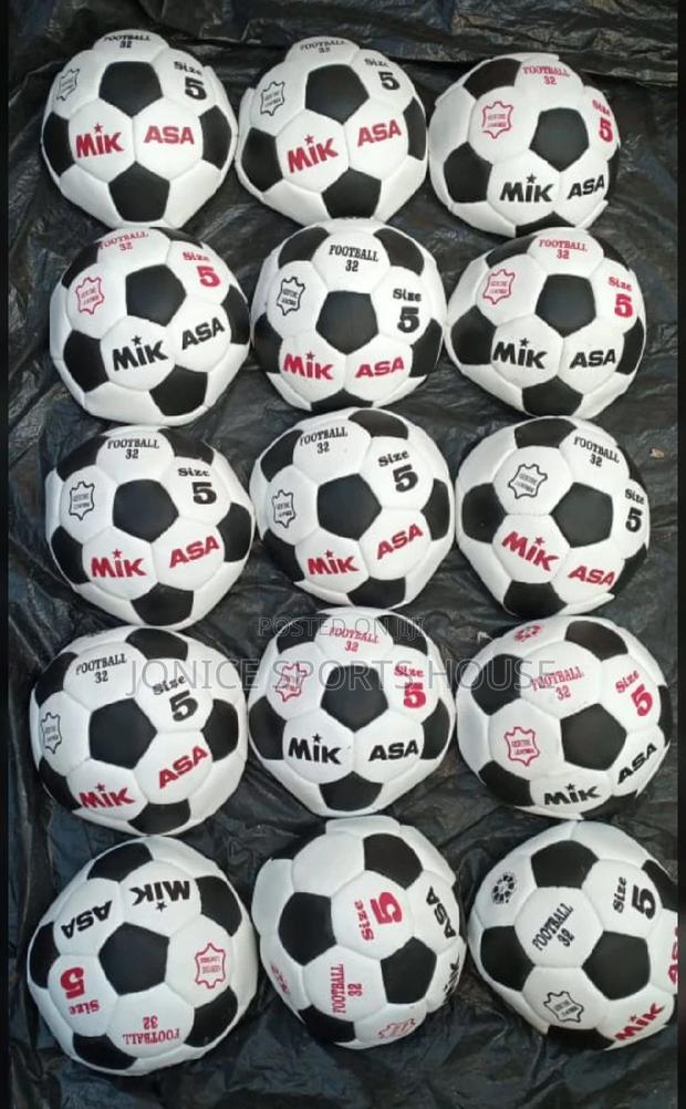 Leather Ball - main view