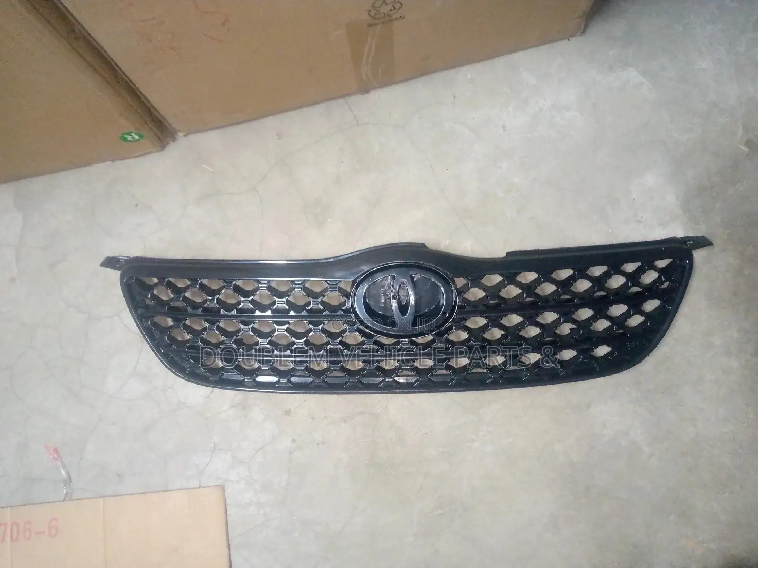 Grill Toyota Corolla NZE 2001/Corolla Fileder 2001