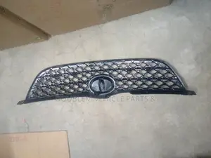 Grill Toyota Corolla NZE 2001/Corolla Fileder 2001