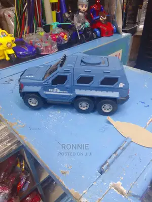 Cheetah Ballistic Toy Car 6 Tyres Anti-Rioting Truck