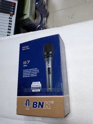 BNK B7 Wire Microphone