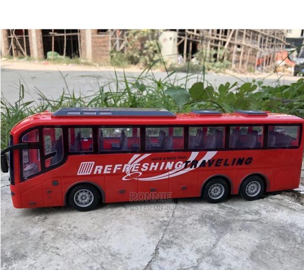 Remote Controlled RC Big Bus Refreshing Traveling - thumbnail 2