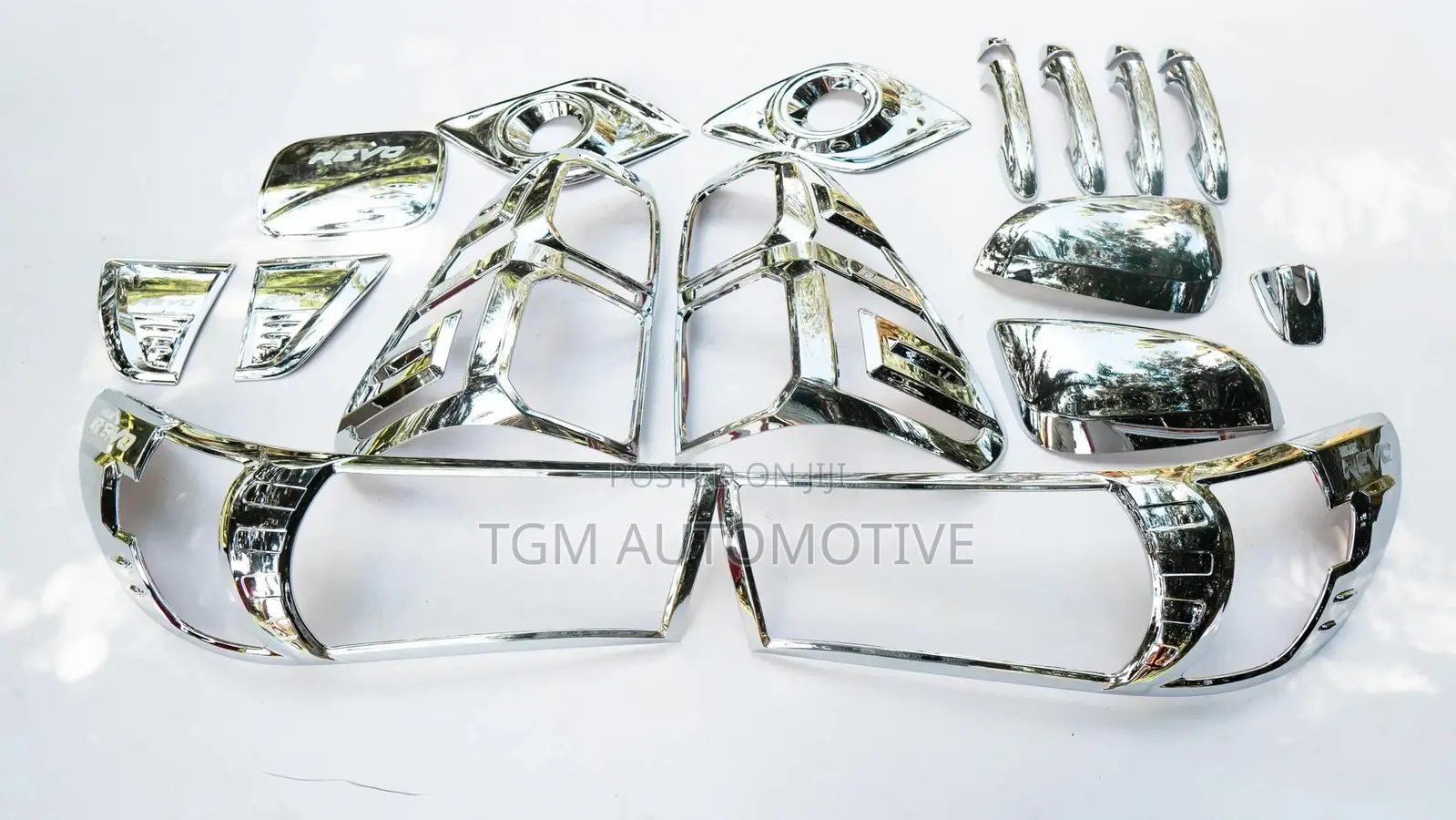 Chrome Kit for Hilux Revo