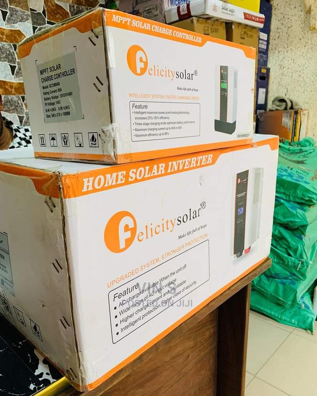 MPPT Solar Charge Controllers/ MPPT Solar Charge Controllers - main view