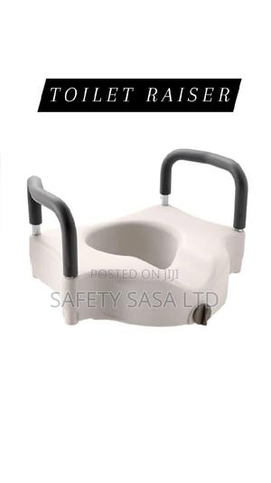 Toilet With Arm - main view