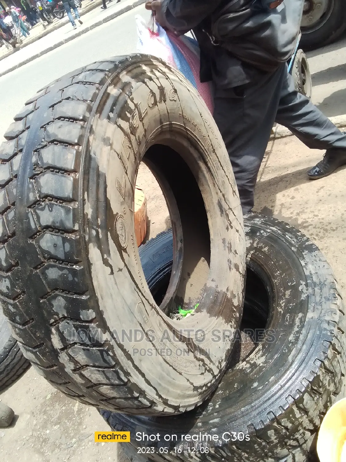 Canter Tires 9.5 Size 17