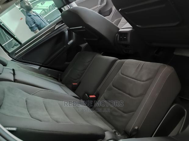 Volkswagen Tiguan 2016 Brown - thumbnail 3
