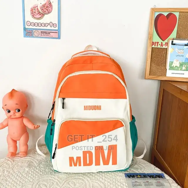 E05 Classy Backpack