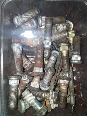 Subaru Forester Wheel Studs