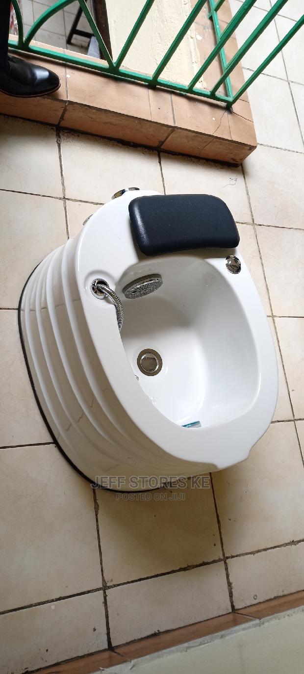 White Silver Fibre Spa - main view