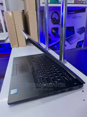 Laptop Dell Latitude 7490 16GB Intel Core I7 SSD 512GB