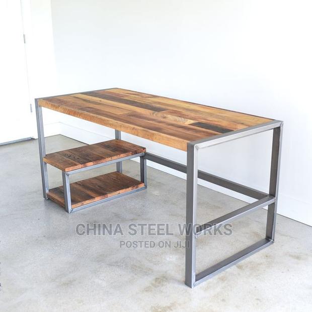 Working Table