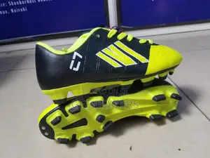 Kids Soccer/Football Boots
