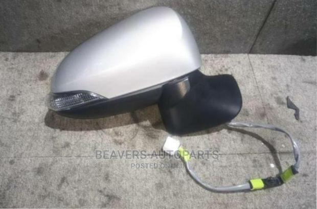 Fielder/Axio 2012-2015 Side Mirror