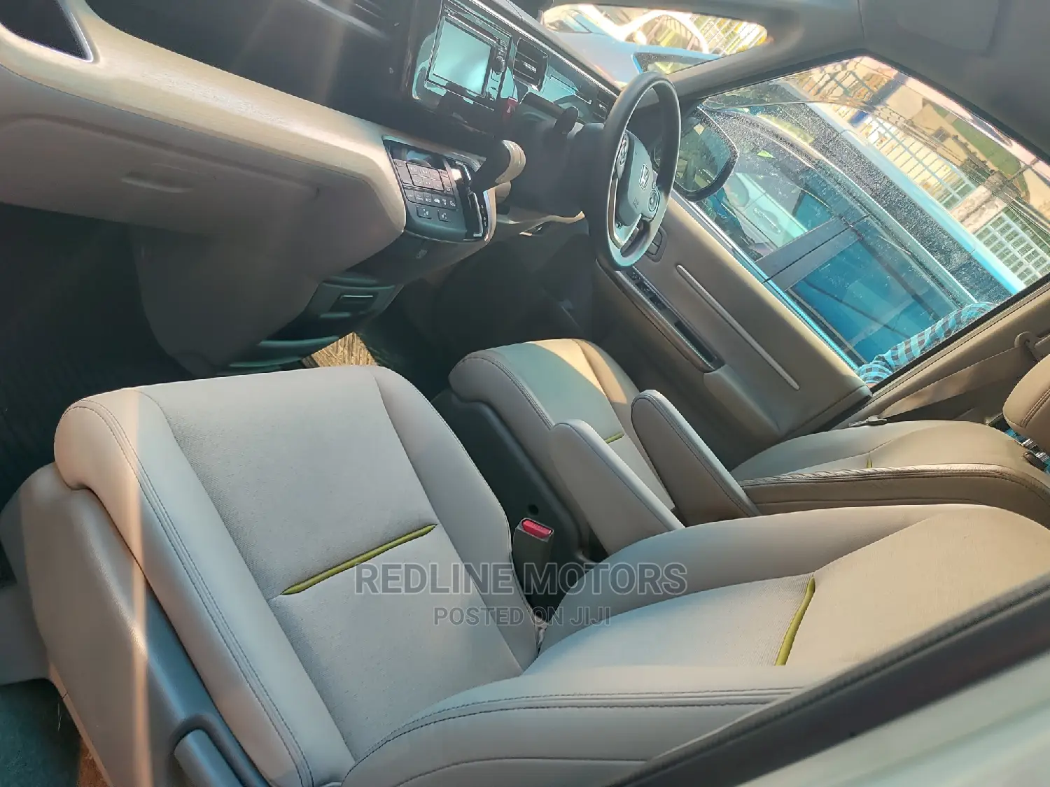 Honda Stepwgn 2016 White