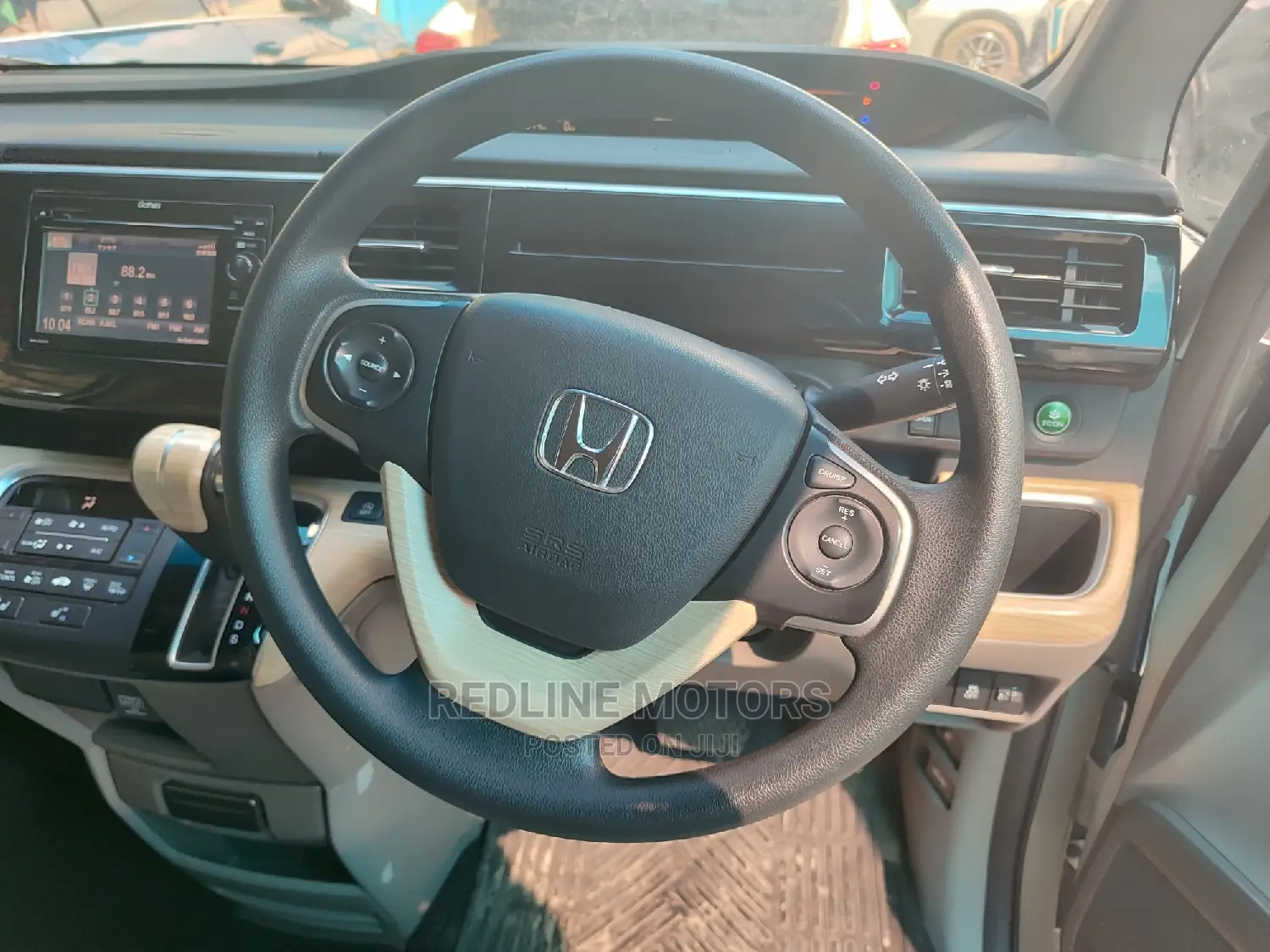 Honda Stepwgn 2016 White