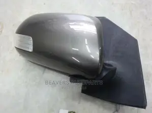 Axio/Fielder 2007-2010 Side Mirror With Indicator