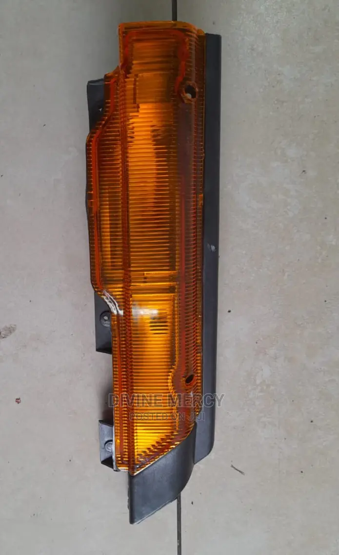 Indicator/Side Lamp/Signal Mitsubishi F.H,Canter