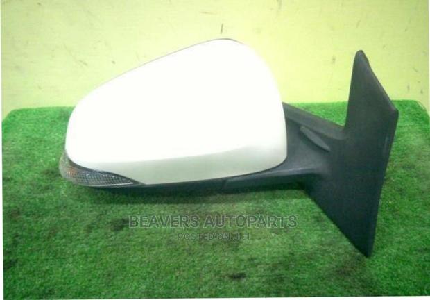 Toyota Aqua Side Mirror - main view
