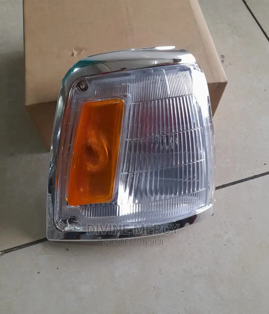 Corner Lamp Light Hilux YN85