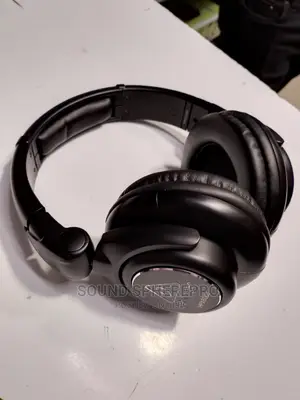 Behringer HPX6000